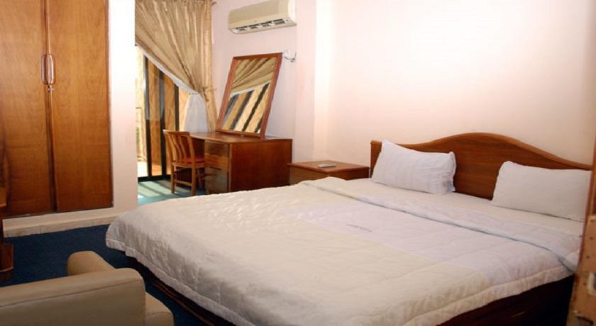 Royal Marble Hotel Benin Eksteriør bilde